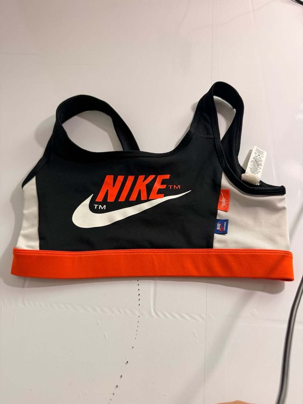 Nike Swoosh Icon Clash Dri-FIT Medium Support Sports Bra Women's Black White Ora